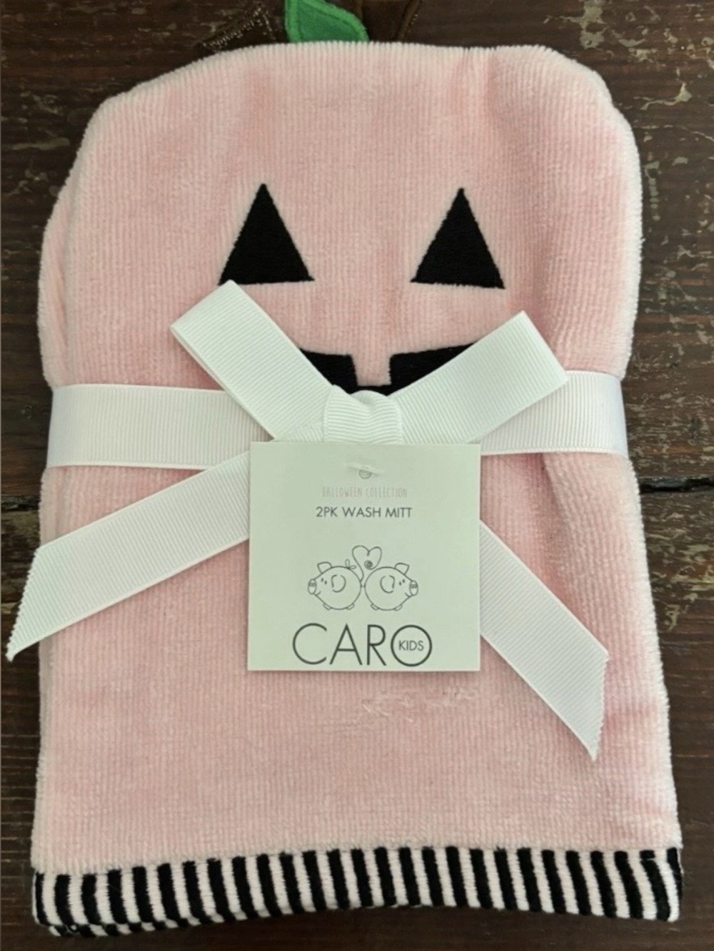 CARO Home Kids 2 Pk. Pink Pumpkin Wash Mitts Infant Child